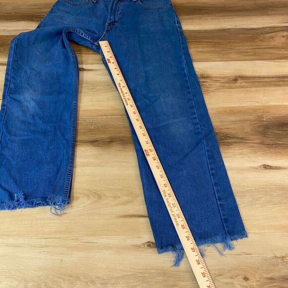 Levi's x Nasty Gal Jeans Womens Medium Cropped Dyed Raw Hem - Picture 5 of 9